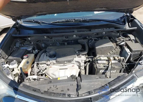 2016 Toyota Rav4 Le z USA, uszkodzony, nr VIN JTMZFREV2GJ063054